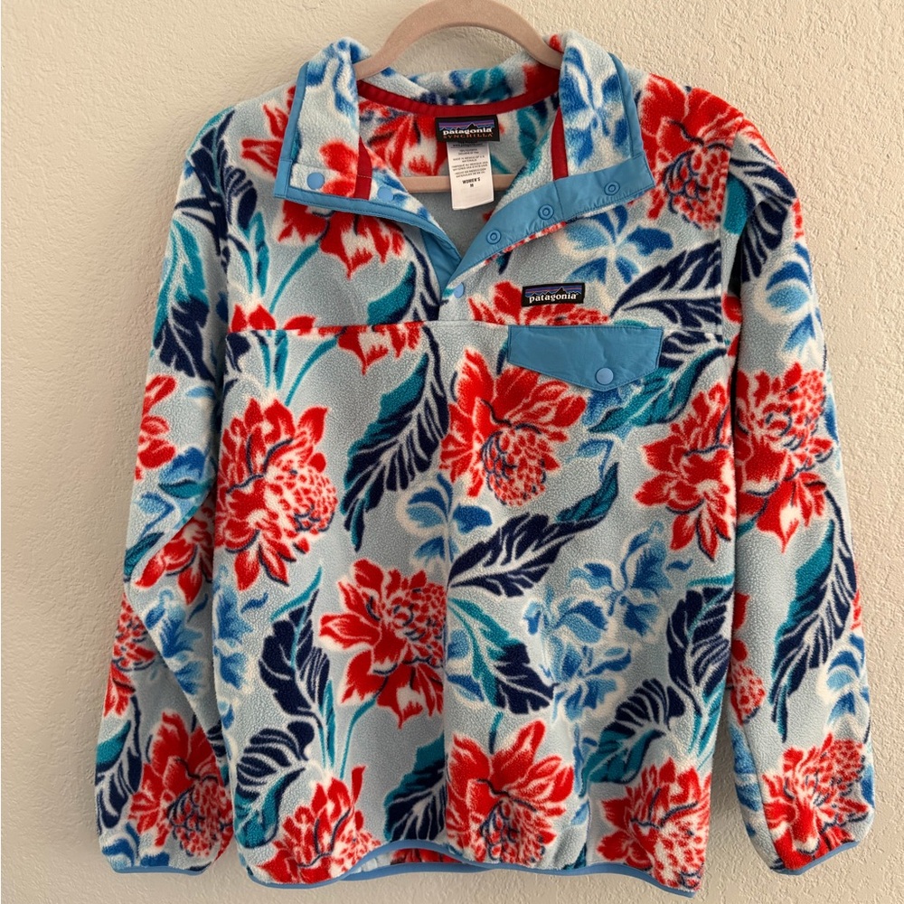 Patagonia Snap-T Fleece Pullover - Red & Light Blue Floral